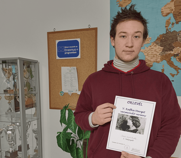 V. Kaffka Margit versmondó verseny