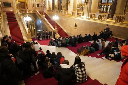 Országházi látogatás